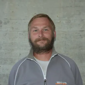 André Klähn, seit 2015 bei Wagner Maler GmbH — gelernter Maler/Gipser EFZ [RECHERCHE, Bild aus der bestehenden Webseite]