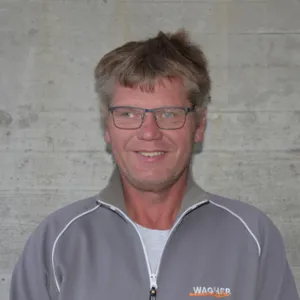 Markus Laubscher, seit 1981 bei Wagner Maler GmbH — gelernter Maler EFZ [RECHERCHE, Bild aus der bestehenden Webseite]